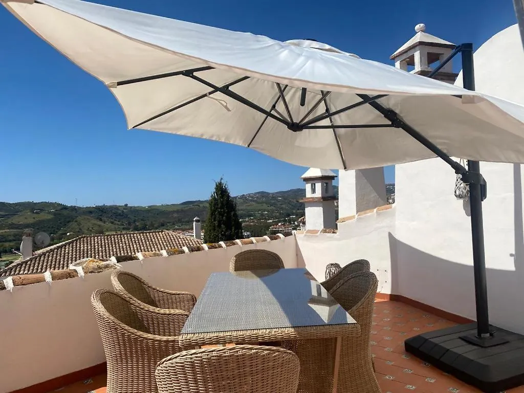 아파트 Andalusialaistyyppinen, 3 Makuuhuoneen Asunto Casa Zarina, Puebla Aida, Mijas Santa Fe de los Boliches